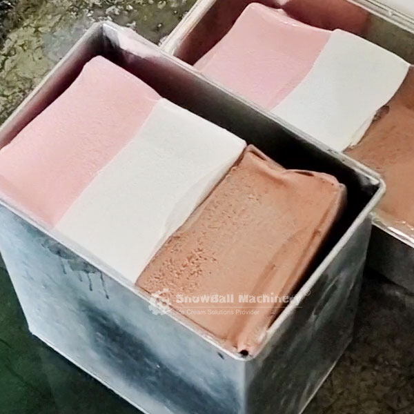 three colors ice cream filling machine